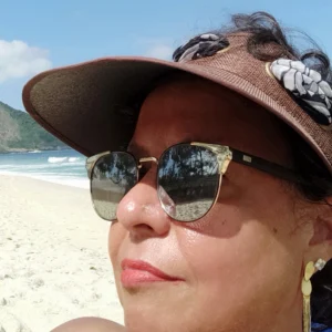 Rossana de Almeida Ferreira Pires