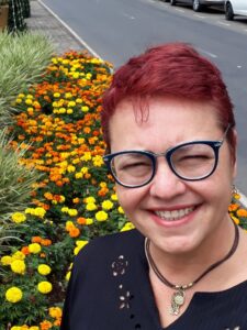 ANA LUCIA ROMEU DE FARIAS