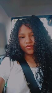 ANA LAURA COSTA DA SILVA