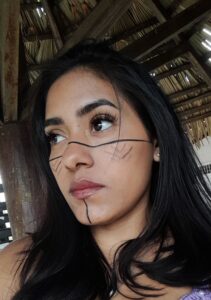 Laina Karoline Lima Dias