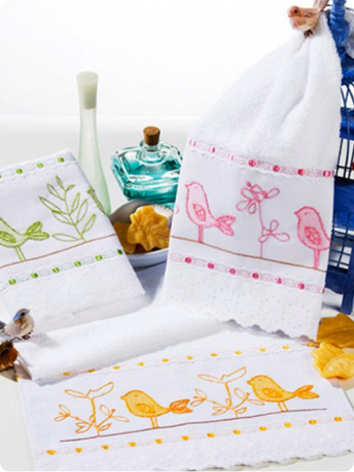 Toalha com Passarinhos | Bordado