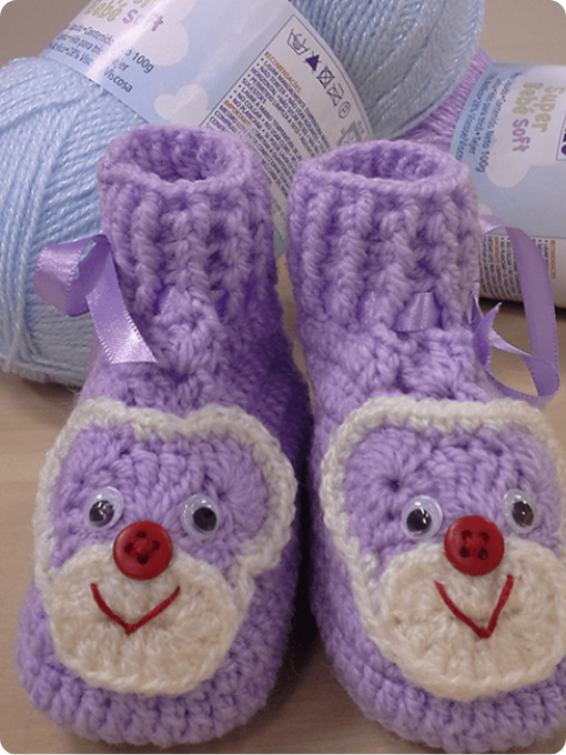 Sapatinho com Rosto de Ursinho | Crochê