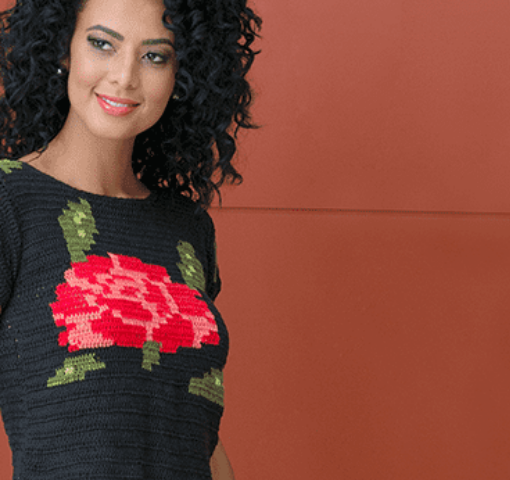 Cropped Preto Floral | Crochê