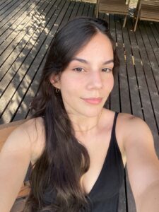 Flavia Machado de Oliveira Pereira
