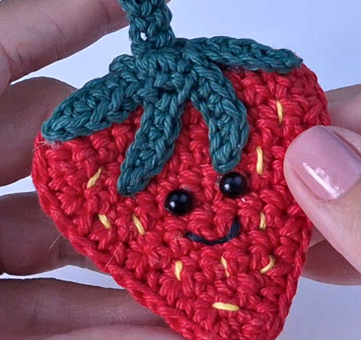 Morango Tic-Tac | AmiguLove | Amigurumi